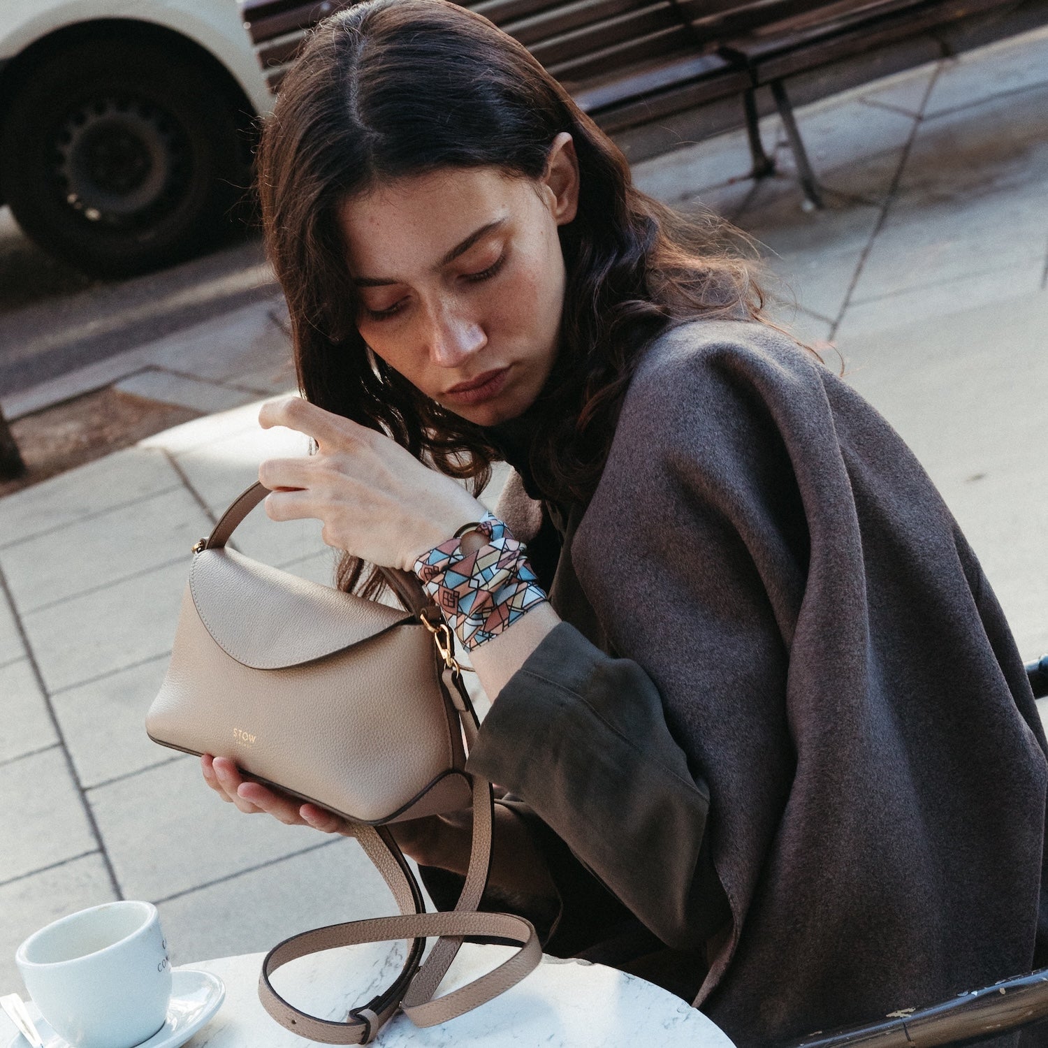 Mini-Tasche „East West Curve“