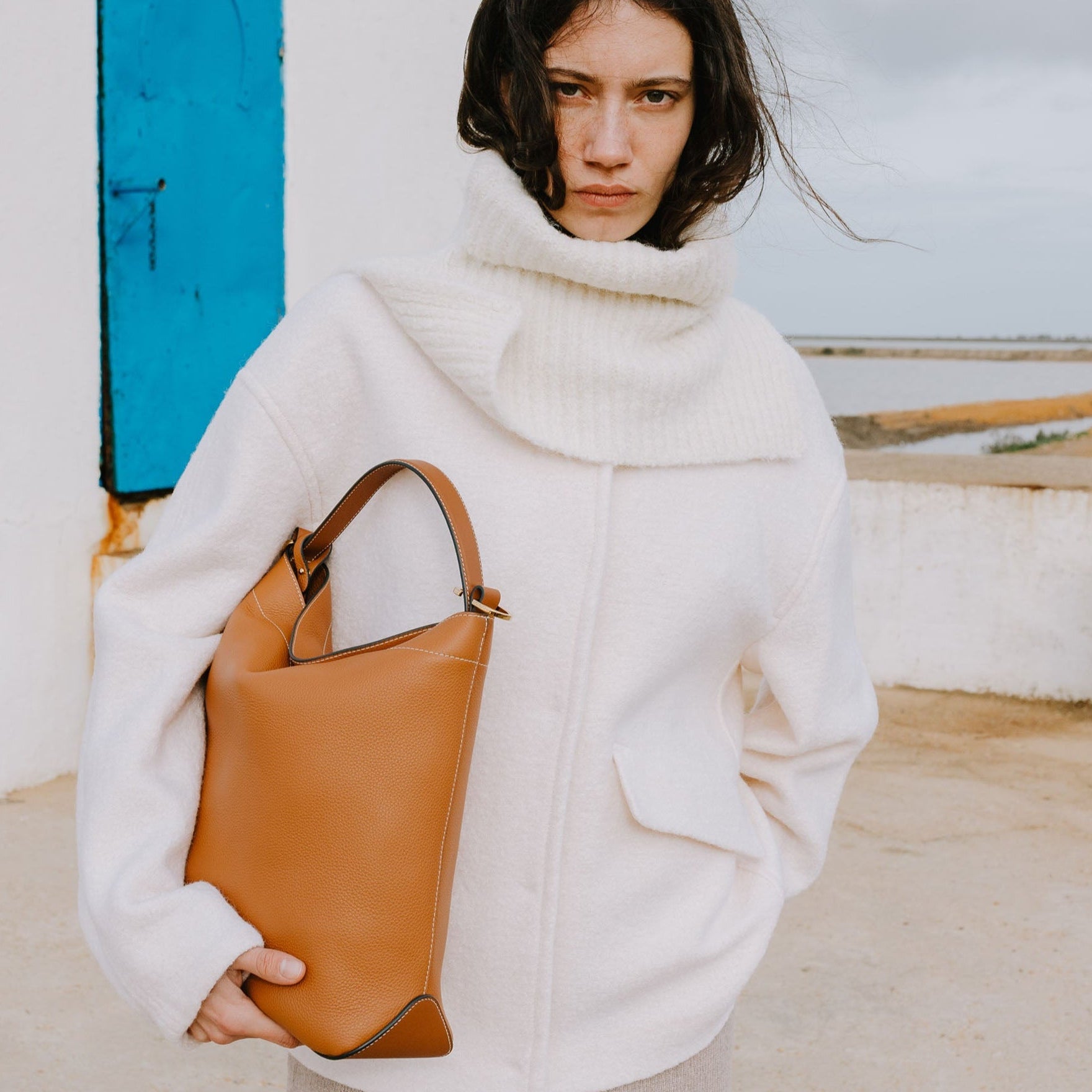 Curve Bag