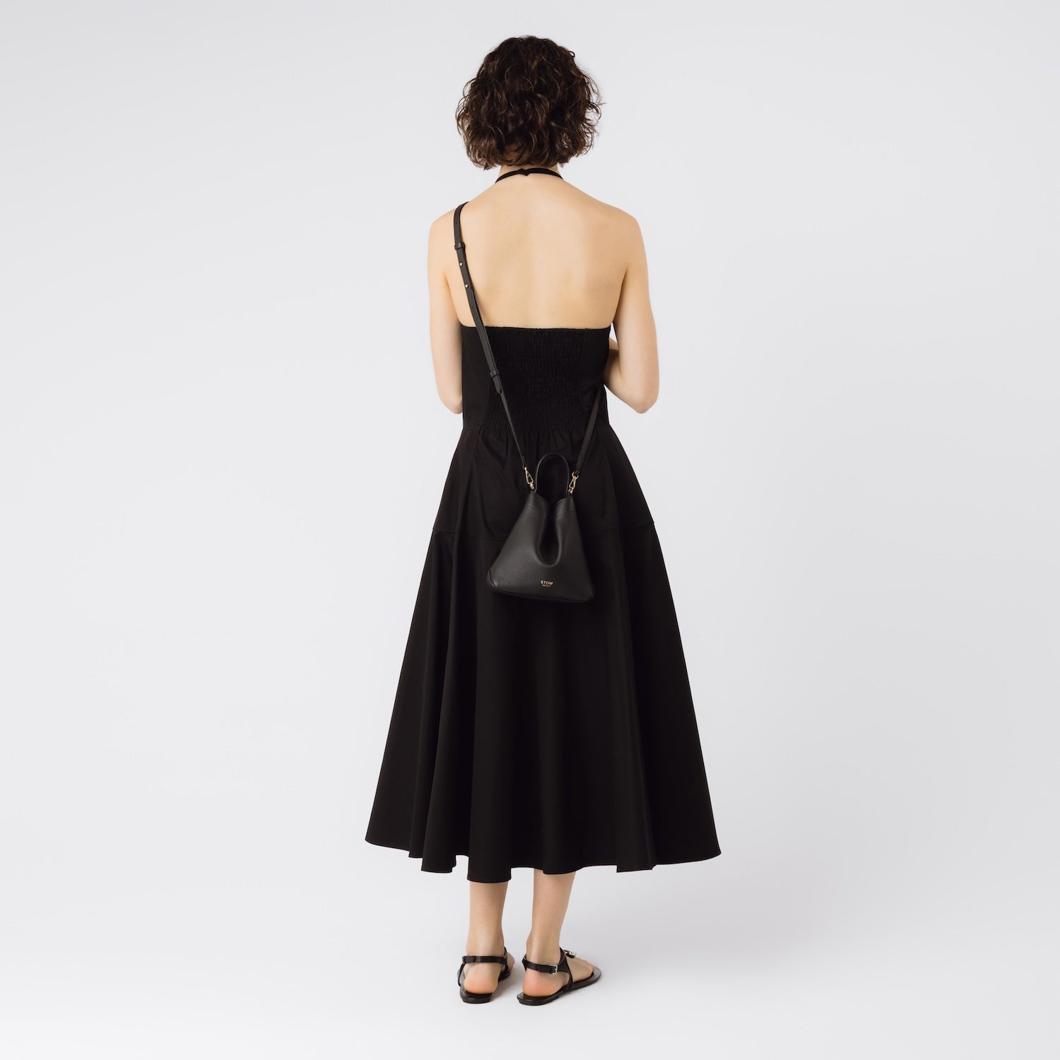 Mini Curve Crossbody-Gurt aus Leder