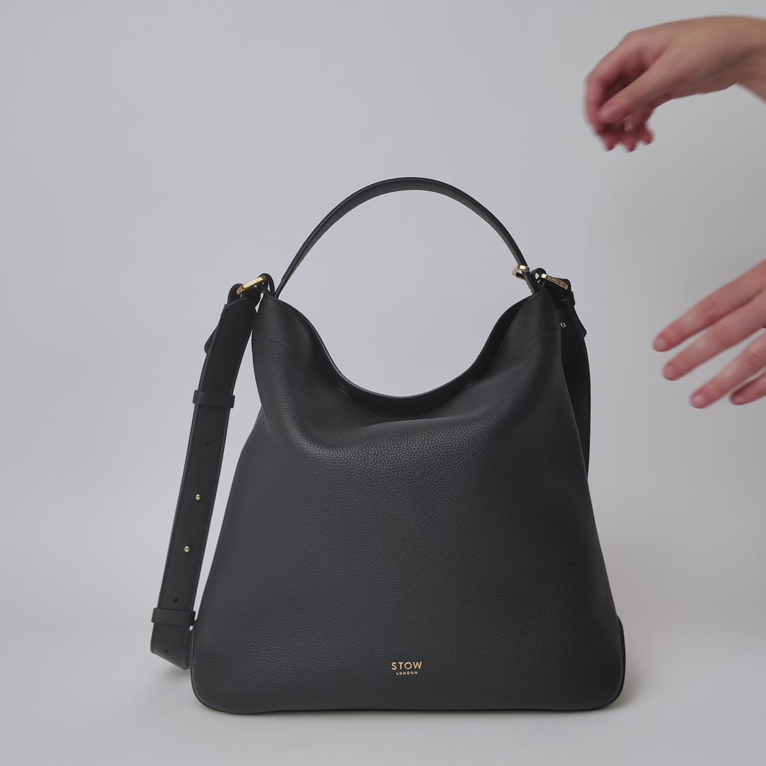 STOW London's Curve bag what fits