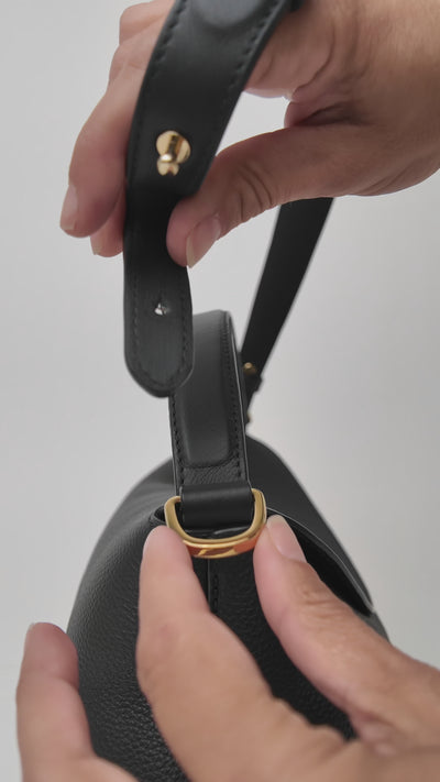 Detachable strap attachment for the East West bag